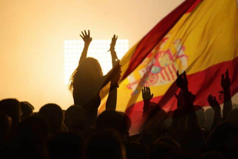 Partidarios y fans de España durante el partido de fútbol